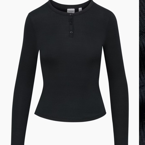 Aritzia- Sunday Best Arcade shirt - Picture 1 of 3